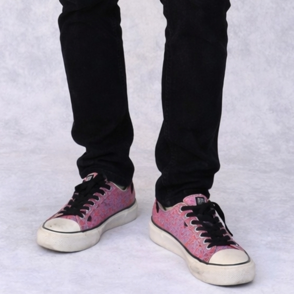ARTICLE NO. 1007 Low-top Vulcanized Sneaker Purple/Red Men's Size 8
